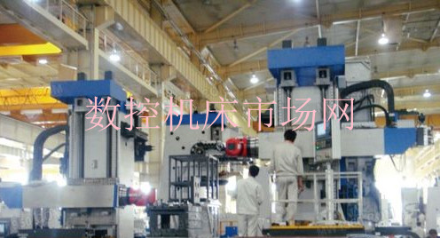 整機自動裝配的柔性組(zǔ)合加工生產線裝配現場 整機自動(dòng)裝配的柔性組合加工生產線裝(zhuāng)配現場(chǎng)