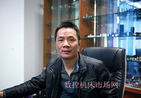 一位機加工企業主選(xuǎn)購機床的(de)曆程 一位機加工企業(yè)主(zhǔ)選購機床的曆程