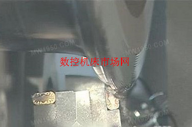 軌道交通(tōng)機車不落輪加工設備及方法 軌道交通機車不落輪加工設備及方法