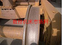 軌道交通機車不落輪加工設備及方(fāng)法 軌道交通機車不落輪(lún)加工設(shè)備及方法