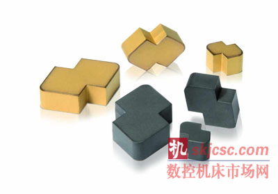 肯納金屬公司生產的Beyond Shield™ PCBN刀片有多種尺寸規格,有塗層和未塗層(céng)材刀片 肯納金屬公司生產(chǎn)的Beyond Shield™ PCBN刀片有多種尺(chǐ)寸規格,有塗層和未塗層材刀片