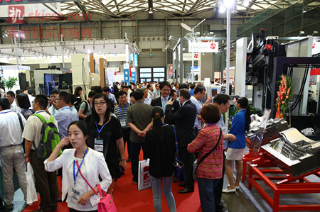 一體化、智能化、自動化——引領模具智造DMC2015中國國際(jì)模(mó)展蓄力進發 一(yī)體(tǐ)化、智能(néng)化、自動化——引領(lǐng)模具智造DMC2015中國(guó)國際模展蓄力進發