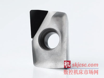 山高推出Turbo 10 PCD銑削(xuē)刀片以實現平滑的表麵質量 山高推出Turbo 10 PCD銑削刀片以(yǐ)實現平滑的表麵質量