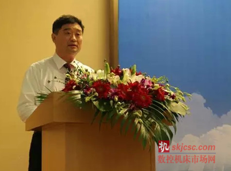 中(zhōng)國工程機械(xiè)工業協會副(fù)會長蘇子孟 中(zhōng)國工程機械工業協會副會長蘇子孟(mèng)