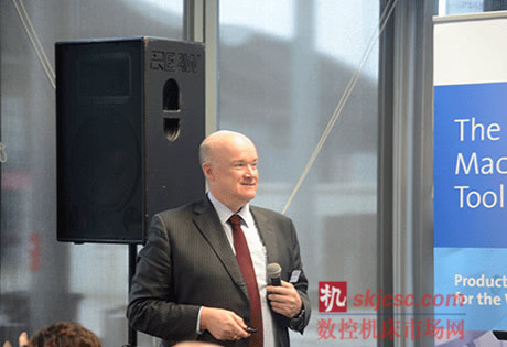 恒輪機床(常州)有限公司總經理Andrew Parkin先生(shēng) 恒輪機床(常州)有限公司總(zǒng)經理Andrew Parkin先生(shēng)
