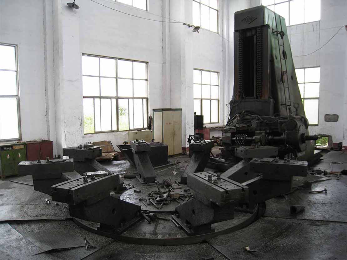 俄羅斯8米滾齒機(jī) 俄羅斯8米滾齒機