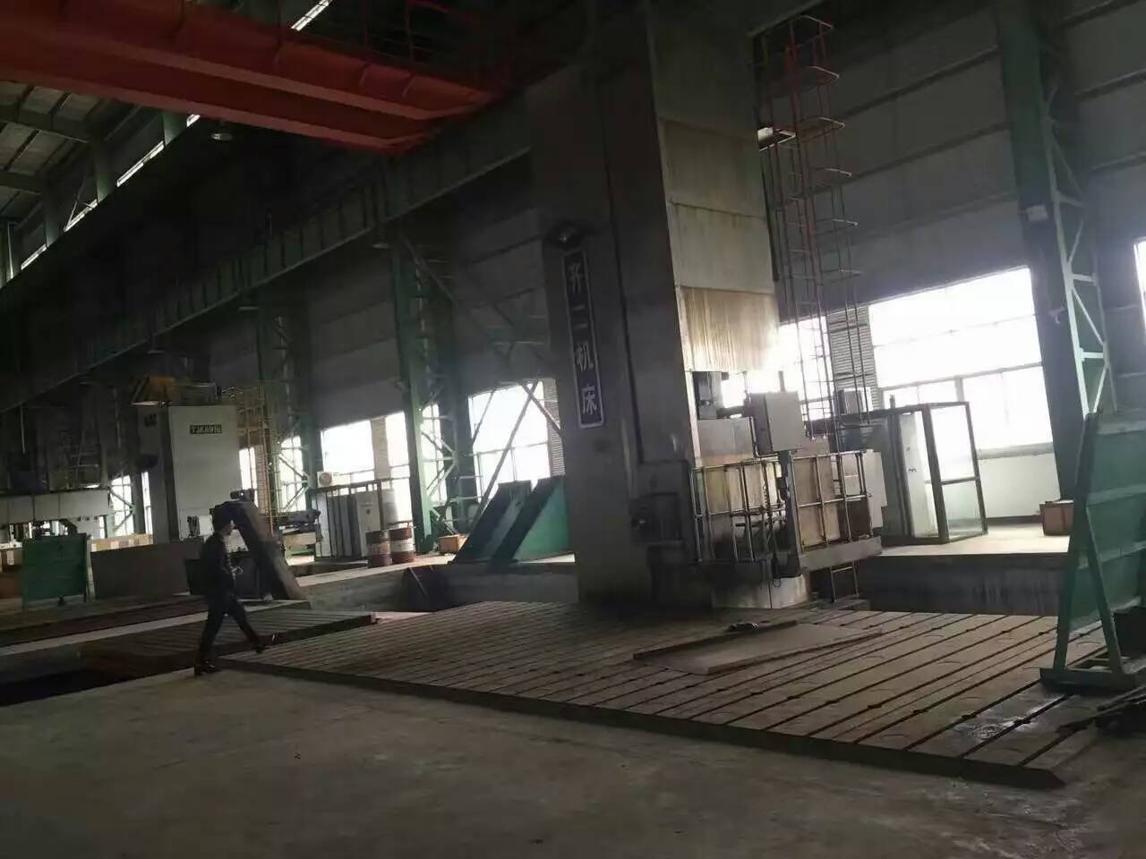 齊二(èr)數控5-12米落地鏜銑TK6920