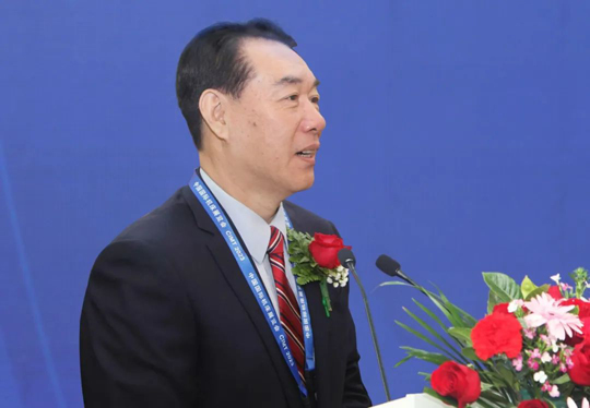 中國機床工具工業協會名譽理事(shì)長(zhǎng)張誌剛 中國機床工具工業協會(huì)名譽理事長張誌剛
